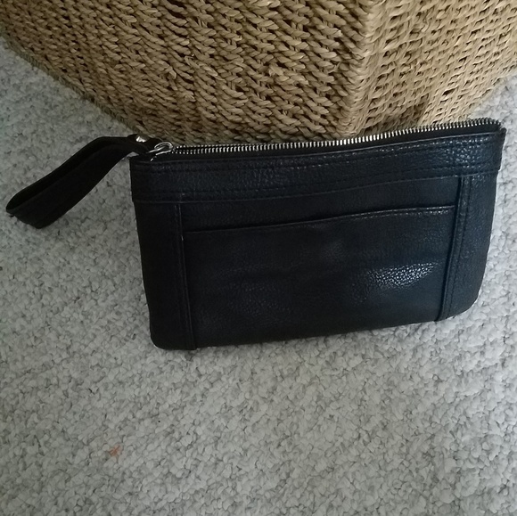 Carlos wristlet - Picture 2 of 3
